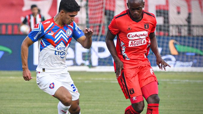 Cerro Porteño cae en su primer amistoso