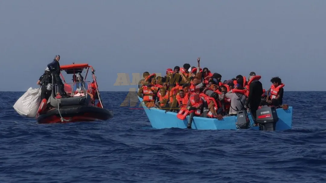 Mueren tres hermanas ahogadas al hundirse embarcación de migrantes en el Mediterráneo