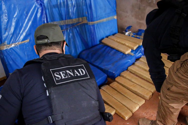 Agentes Especiales de la Senad incautaron cargamento de marihuana en Pedro Juan Caballero