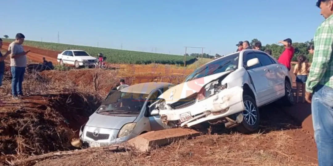 Conductora borracha provoca accidente con niños a bordo