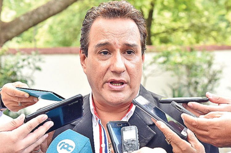 Ratifican proceso a Hugo Javier por supuesta lesión de confianza