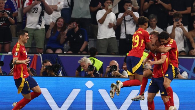 España elimina a Francia y jugará su quinta final de la Eurocopa