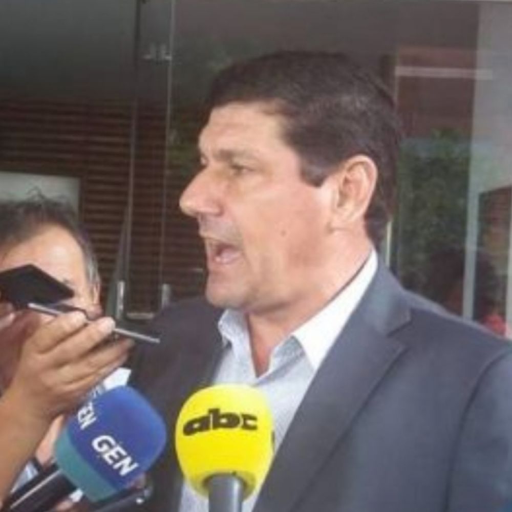 Hijo de concejal Julio Vega con orden de captura por narcotráfico