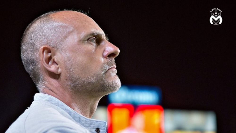 Javier Torrente es despedido como entrenador de club mexicano