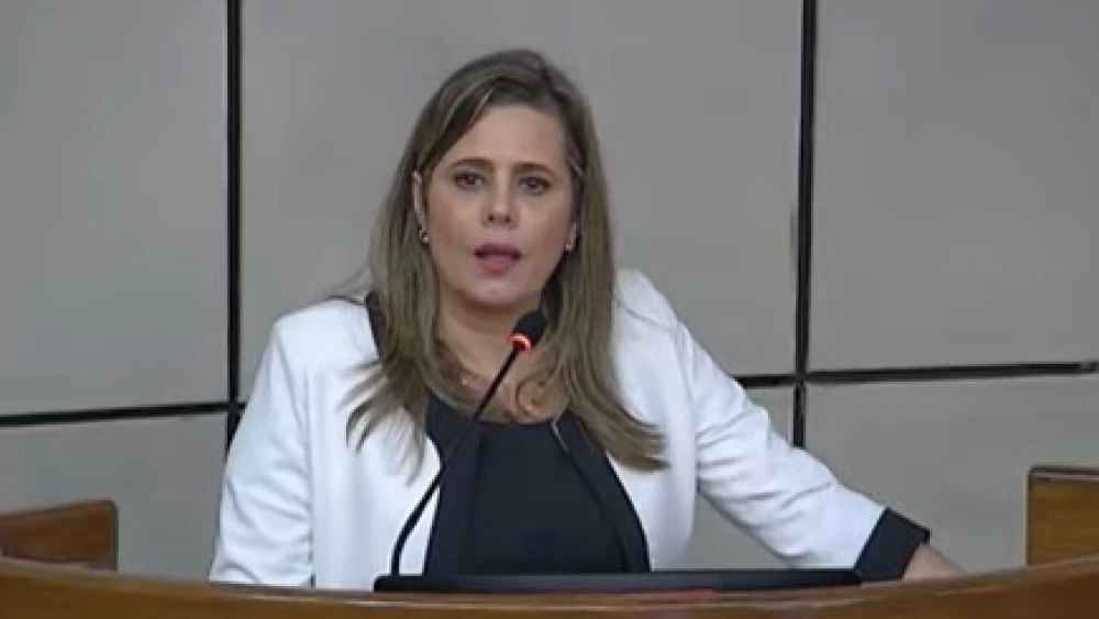 Kattya González hará huelga de hambre hasta que Peña y congresistas desistan de enmienda