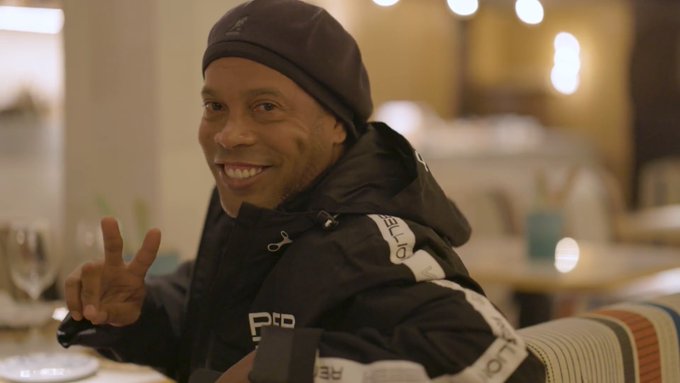 ¡Fichajazo! Ronaldinho jugará en la Kings League de Piqué