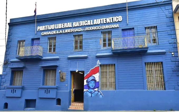 PLRA sesionará de urgencia esta noche para analizar movida cartista contra Kattya González