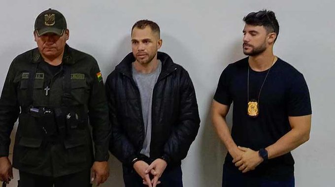 Bolivia entrega a autoridades brasileñas a "peligroso criminal", líder del Comando Vermelho