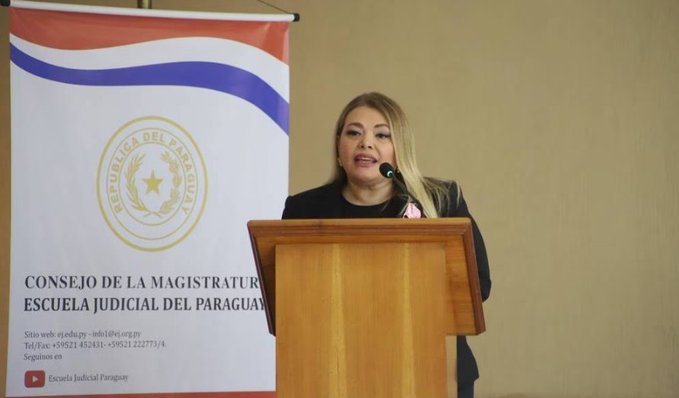 Impugnan a la única ternada para la Corte