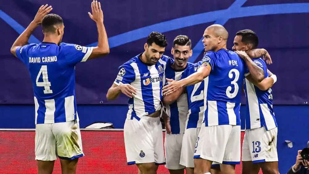 Porto debuta con victoria ante el Shakhtar