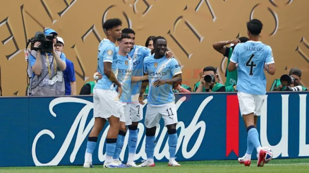 Manchester City entra al ruedo con el pie derecho