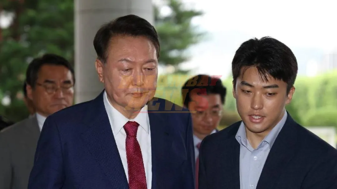 Fiscales emiten solicitud para detener al expresidente surcoreano por abuso de poder