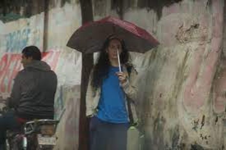 Jornada fría a fresca con lluvias dispersas en la región oriental