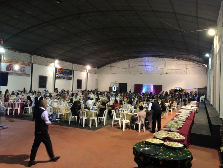 En marcha homenaje de Juancho Acosta a docentes coloradas de Amambay