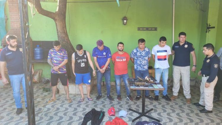 Desarticulan banda de delincuentes que acababa de asaltar local de encomiendas