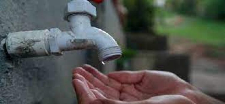 Vecinos desesperados por falta de agua en Capiatá