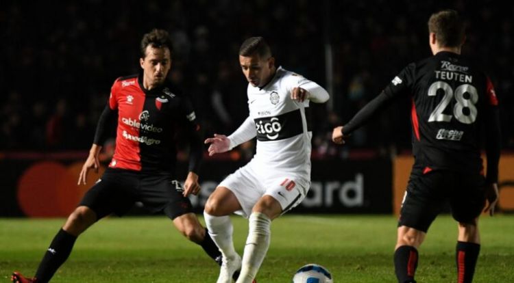 Colón avanza y Olimpia queda al borde del precipicio
