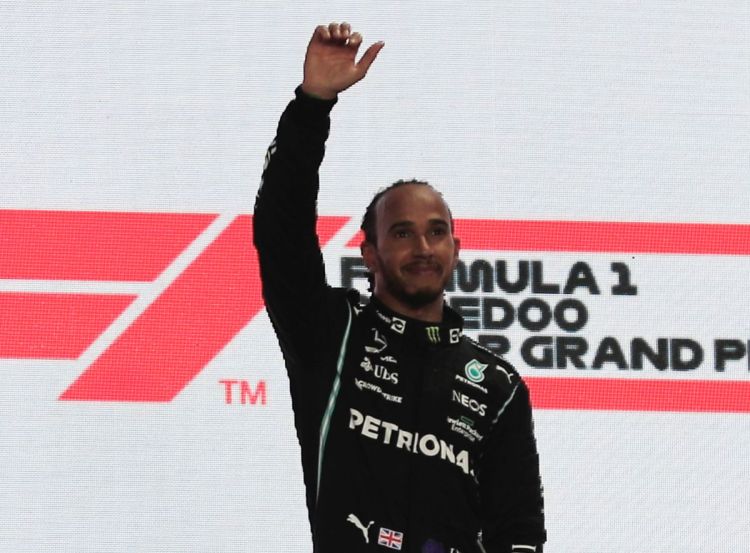 Lewis Hamilton gana el GP de Qatar
