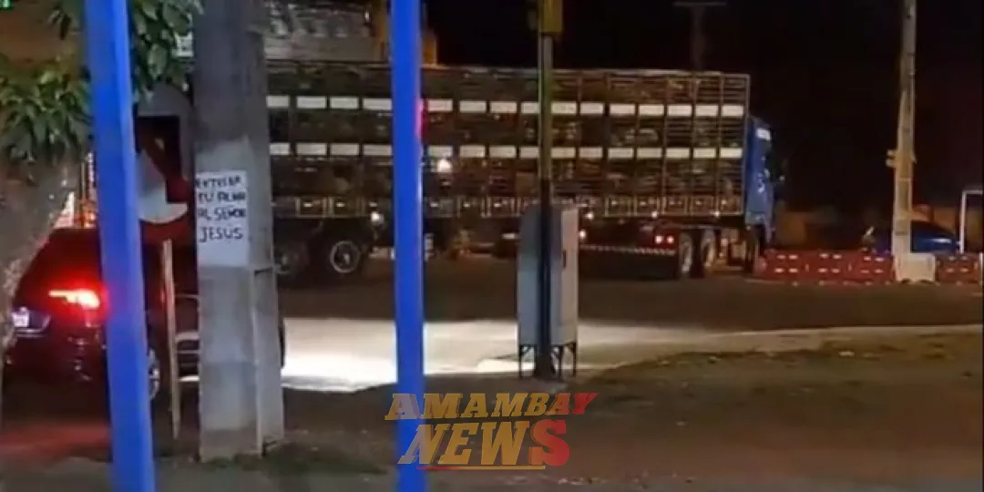 Ya está prohibido, pero camioneros siguen realizando el giro a la izquierda en Pedrozo
