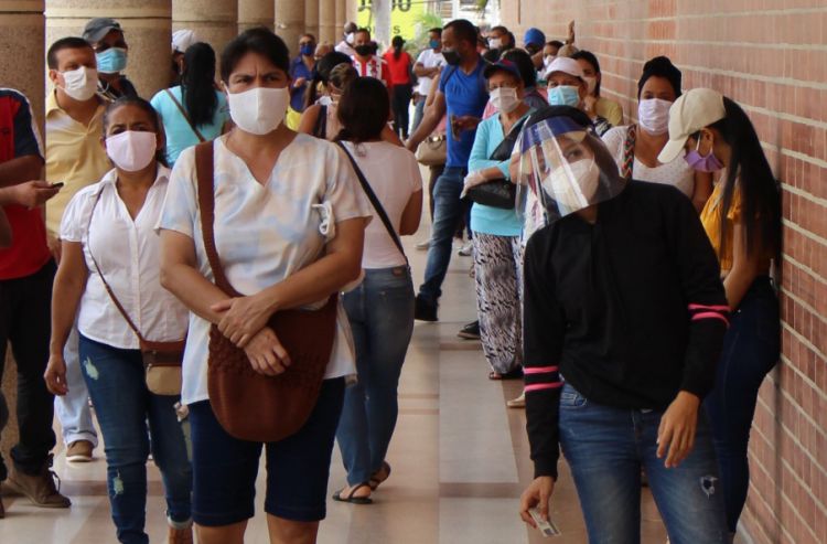 Colombia notifica 304 fallecidos por covid-19 y más de 10.000 nuevos contagios en las últimas 24 horas