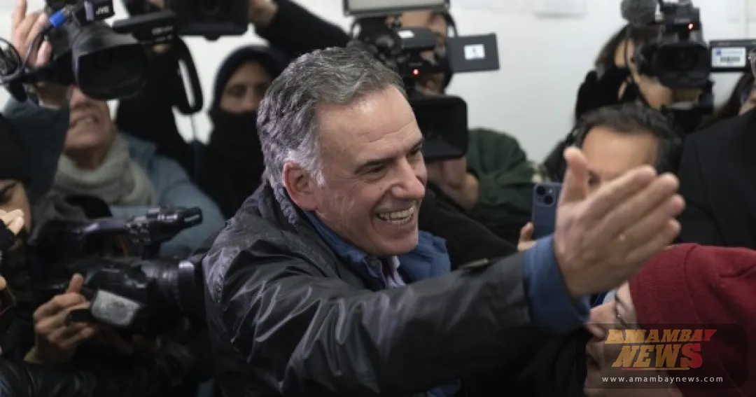 Según una encuesta, la oposición uruguaya le saca casi 20 puntos al candidato de Lacalle Pou