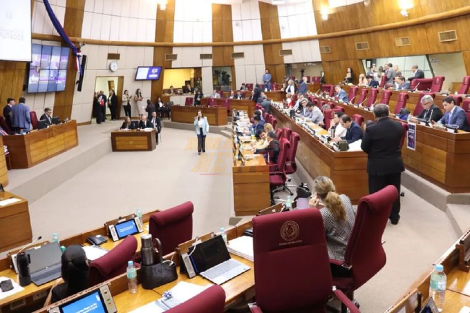 Diputados aprueba proyecto que restablece piso y techo para patente de rodados