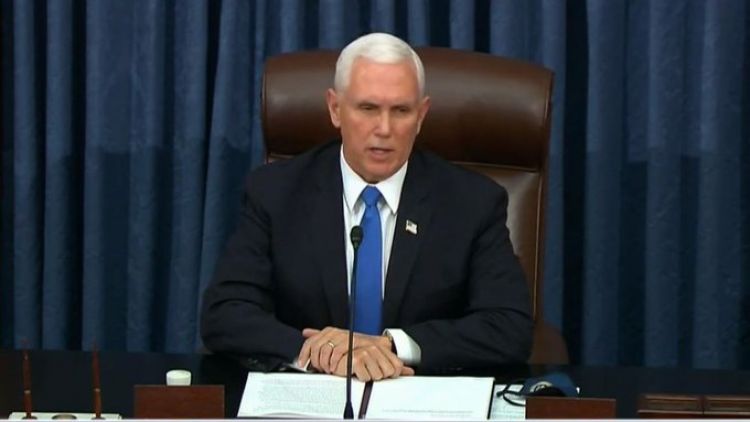 Mike Pence va a toma de posesión de Biden