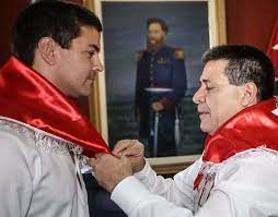 El candidato del “Patrão” habrá ligado un reto atómico después de su lapsus de nostalgia