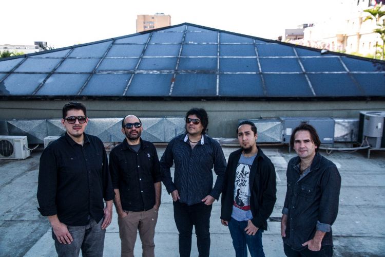 Banda de rock local Katalinos lanza colaboración con banda británica