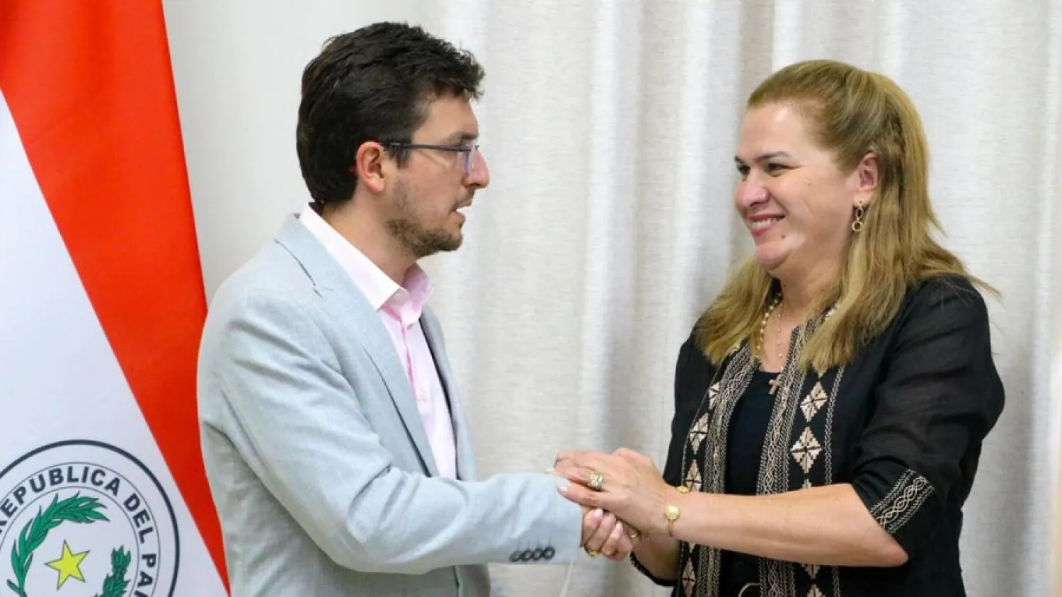 Viceministro admite que Ineram no tiene esternótomo para cirugías: “Está en proceso de compra”