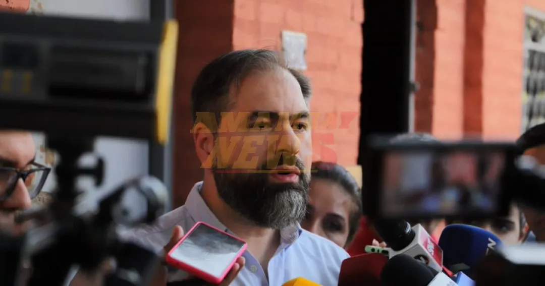 Una empresa acusada de adulteración vendió computadoras a Justicia con sobreprecios