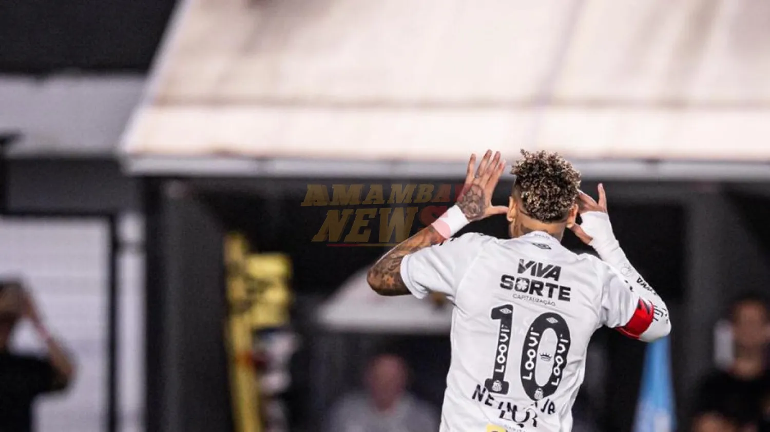 Neymar pasa de héroe a villano en el mismo partido