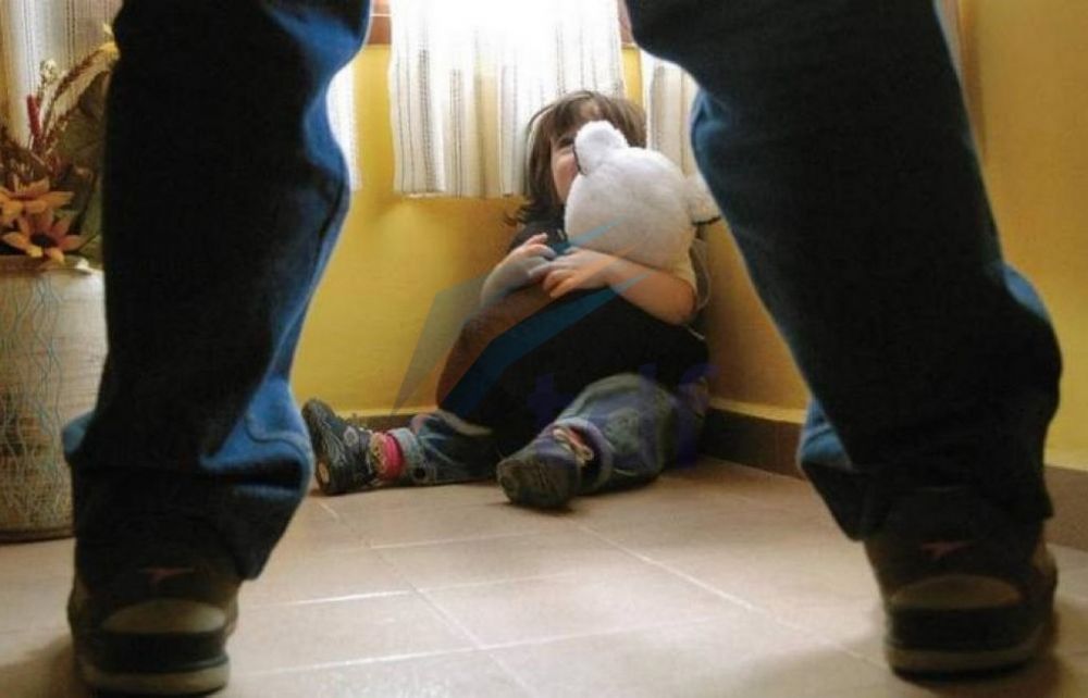 Una menor de 4 años habría sido abusada por  su abuelo en Hernandarias