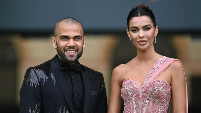 Alves y su esposa se siguen viendo en la cárcel