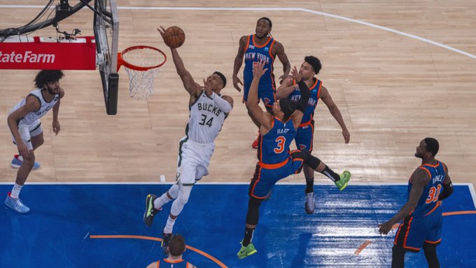 Los Knicks se dan un homenaje por Navidad