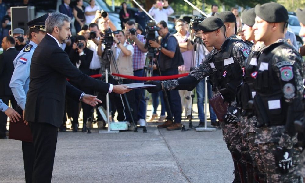 Egresan 70 agentes para el Grupo Lince