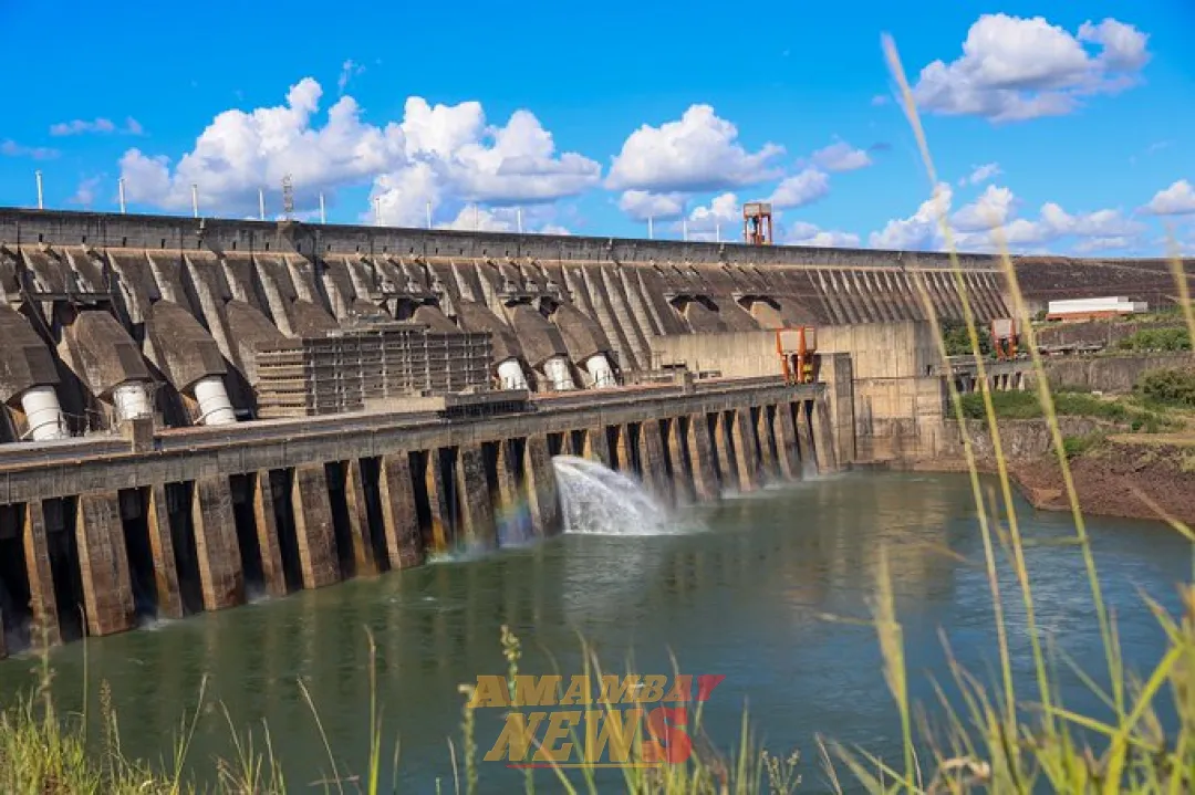 La Central Hidroeléctrica ITAIPU opera con normalidad a pesar de la crisis hidrológica