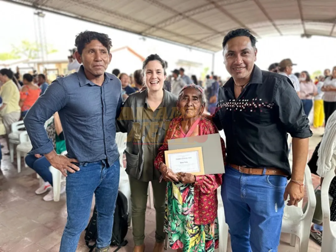 Reconocen a mujeres indígenas en Bahía Negra