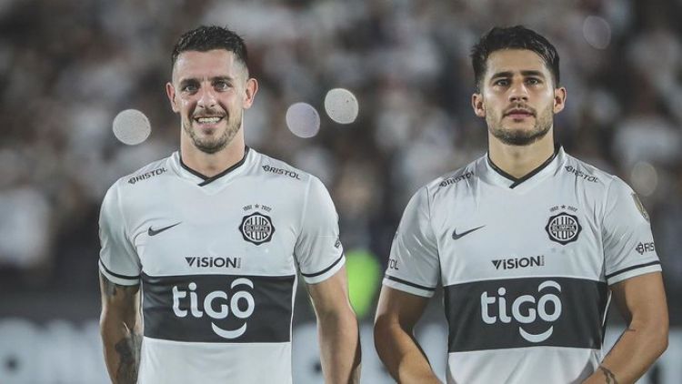 El onceno de Olimpia para el superclásico