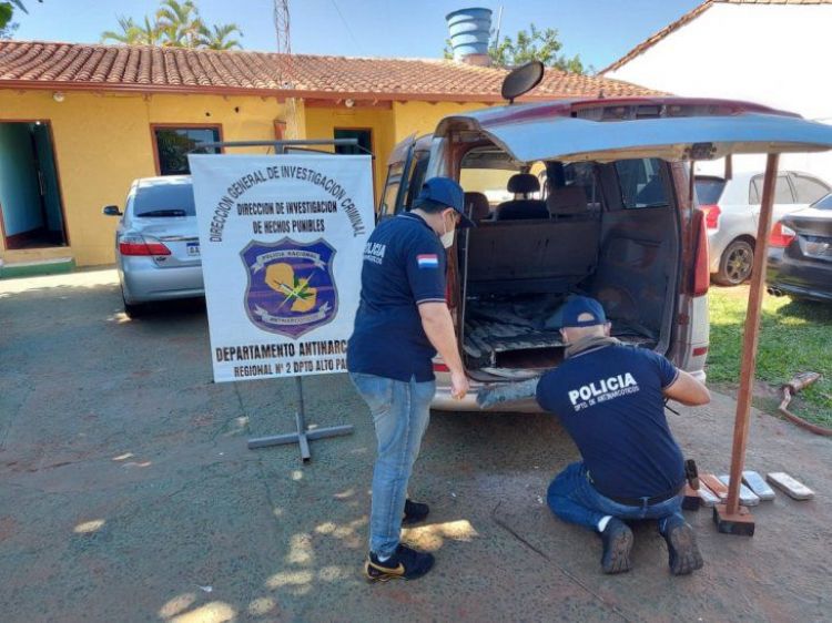 Capturan a dos hermanos con 51 kilos de marihuana en Minga Guazú