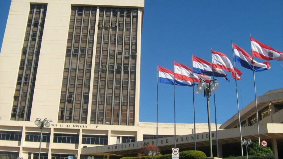 Fiscalía allana oficina de la Comuna de Asunción por caso envío de cocaína a Europa
