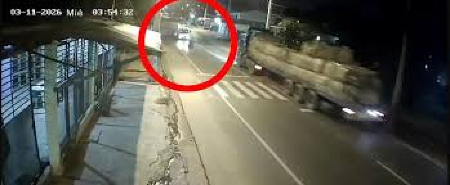 Motociclista fallece tras chocar contra camión repartidor en San Lorenzo