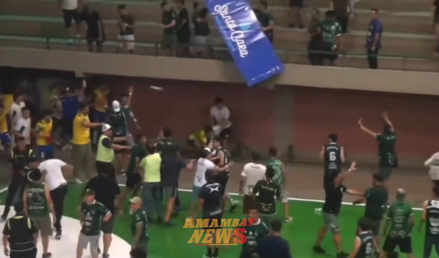 Violencia opaca triunfo de Paranaense en el Clásico ante Presidente Franco