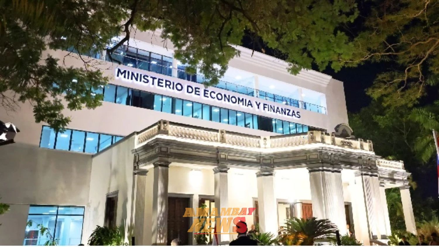 El MEF garantiza que Salud tiene USD 480 millones para insumos