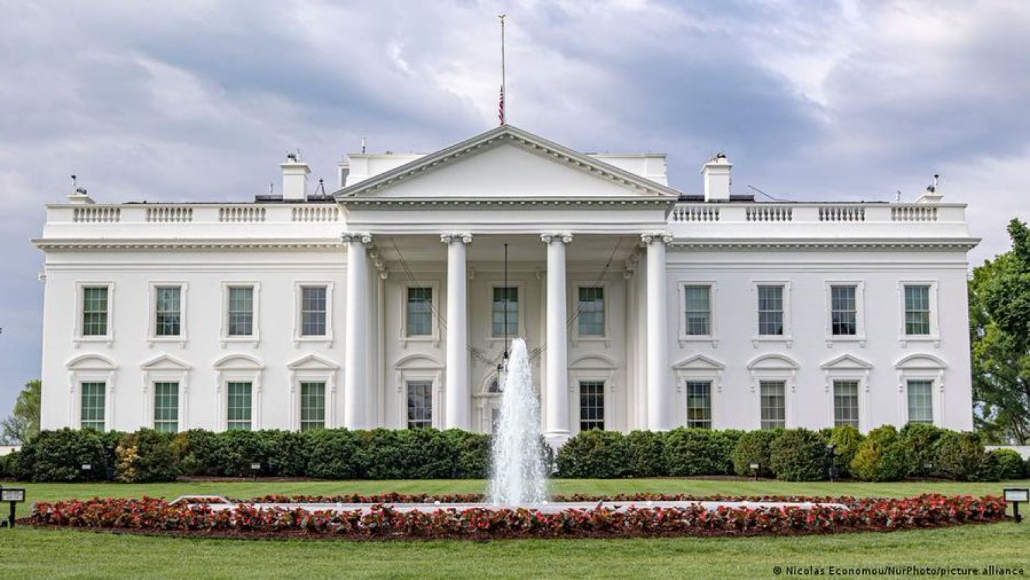 Cierran perímetro de la Casa Blanca por alerta de seguridad