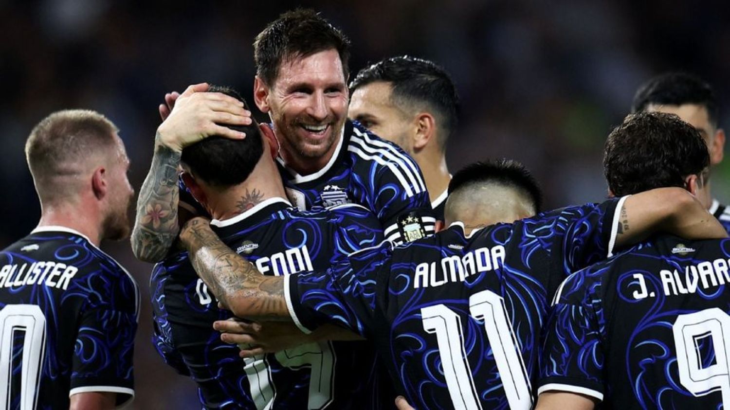 Messi se emociona y queda al borde del llanto en el que pudo ser su último partido en Argentina