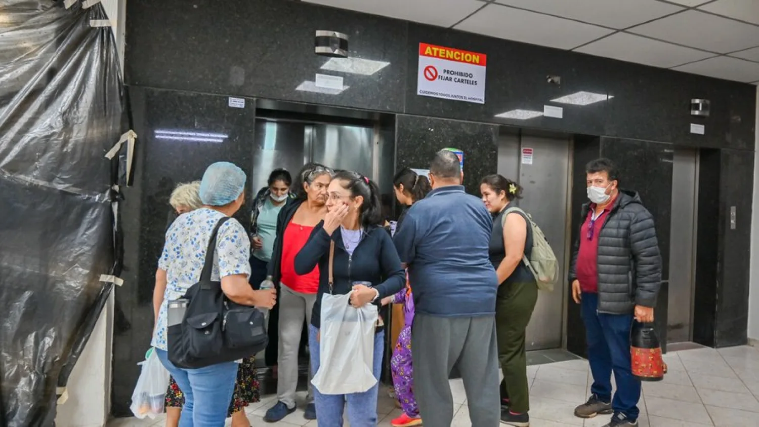 Detectan irregularidades en licitación de ascensores del IPS y piden sumario