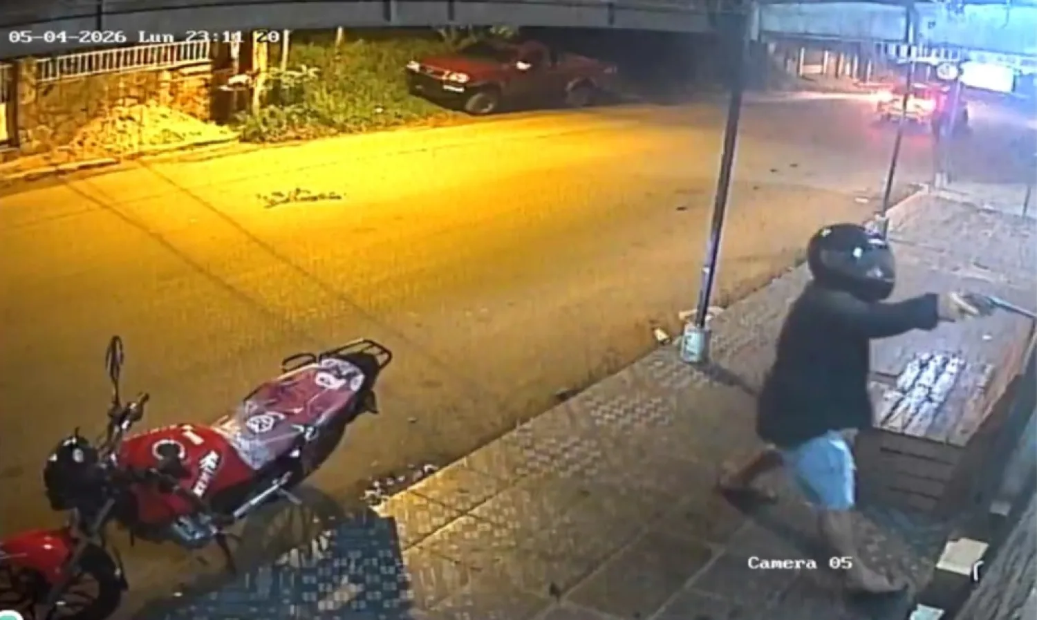 Atacaron a tiros a un joven en una bodega de Ñemby