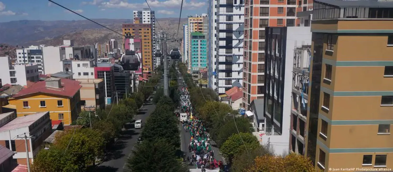 Indígenas de Bolivia llegan a La Paz tras marchar un mes