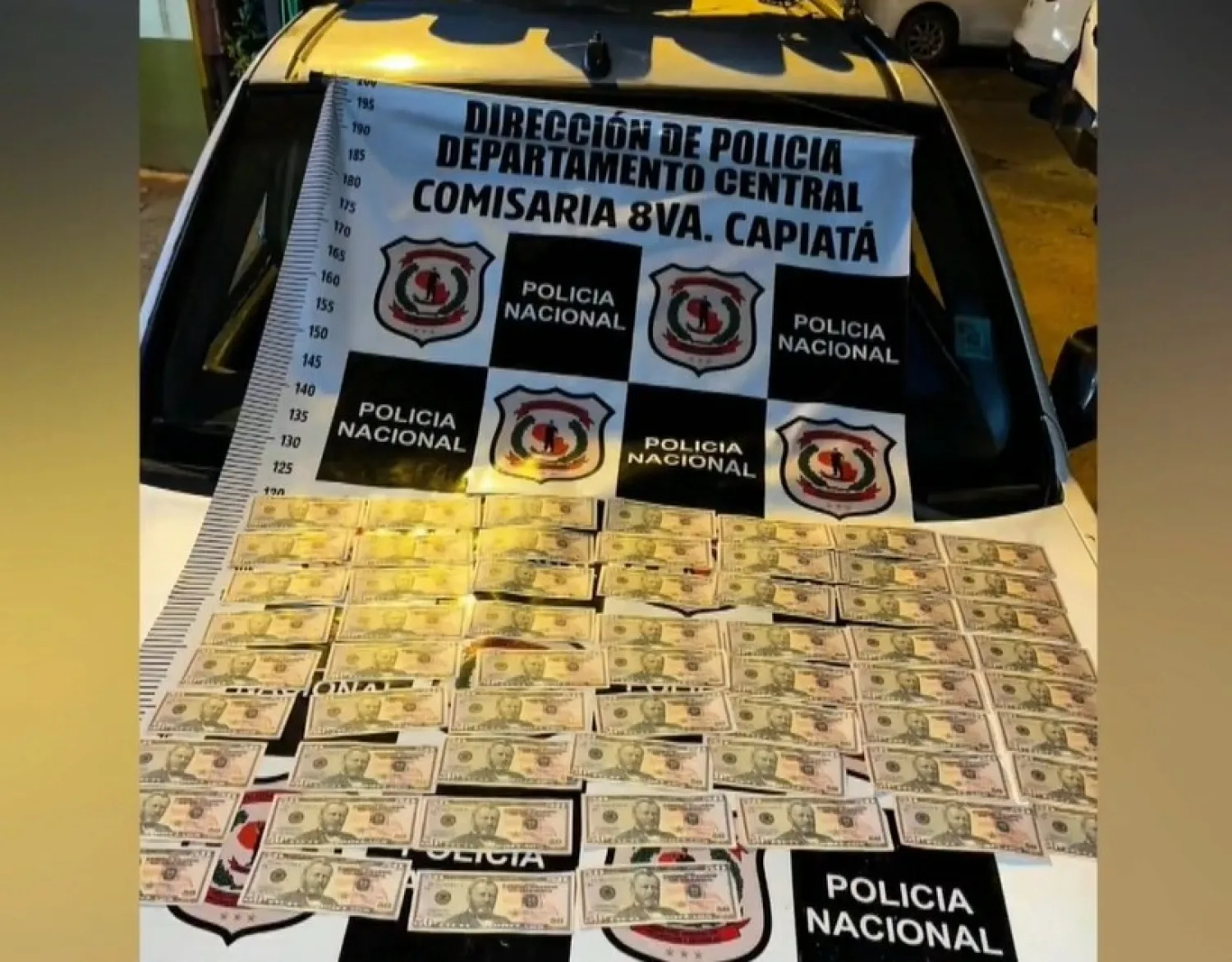 Detienen a dos jóvenes con US$ 3.000 falsos durante control en Capiatá
